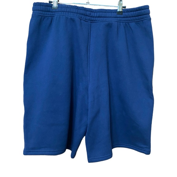 NWT Men’s Champion Athletic Shorts - Picture 2 of 3